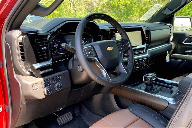 2025 Chevrolet Silverado 1500 Vehicle Photo in KANSAS CITY, MO 64114-4502