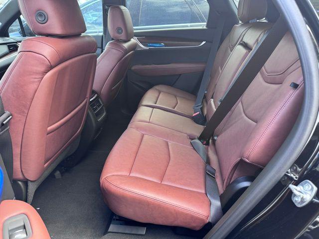 2025 Cadillac XT5 Vehicle Photo in DELRAY BEACH, FL 33483-3294