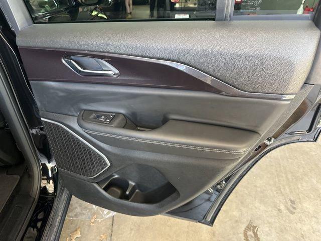 2022 Jeep Grand Cherokee Vehicle Photo in MEDINA, OH 44256-9631