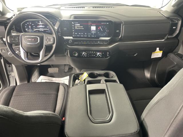 2024 GMC Sierra 1500 Vehicle Photo in GILBERT, AZ 85297-0402