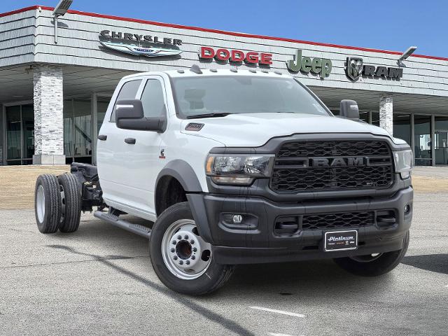 2024 Ram 5500 Chassis Cab Vehicle Photo in Ennis, TX 75119-5114