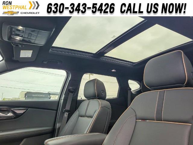 2025 Chevrolet Blazer Vehicle Photo in AURORA, IL 60503-9326