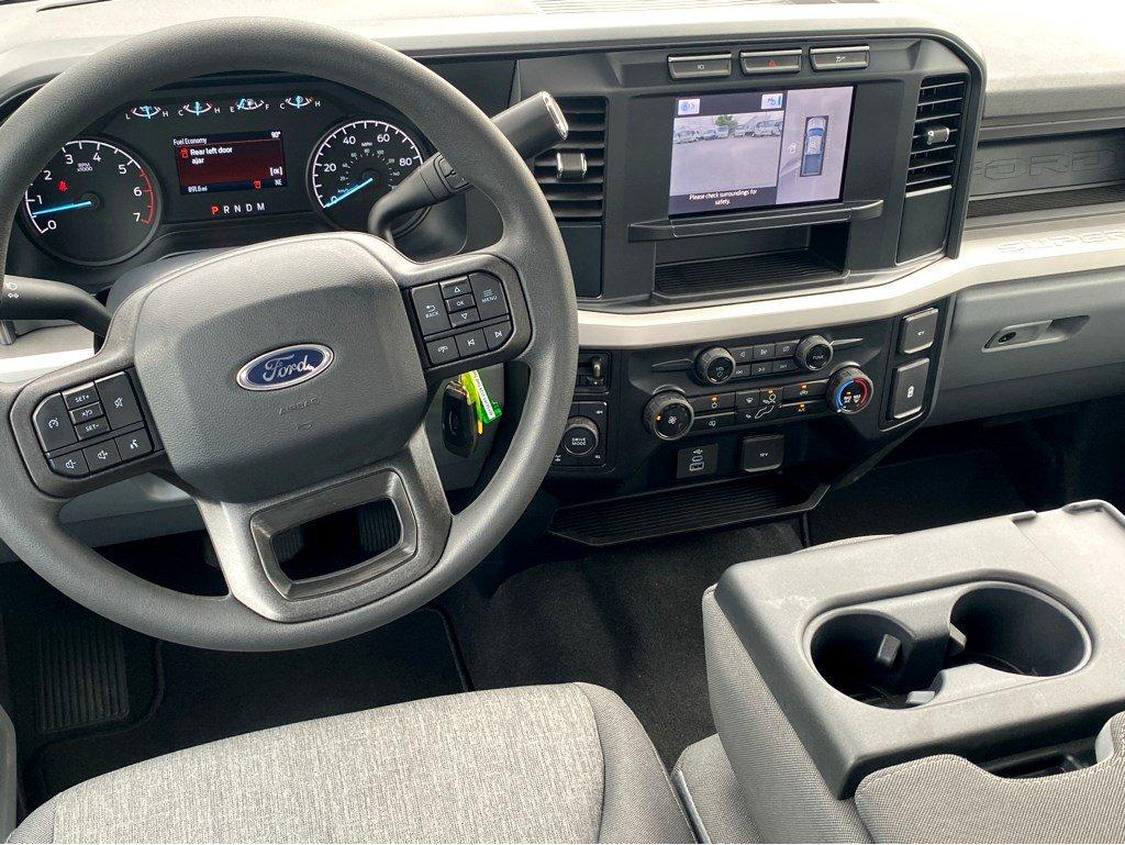 2024 Ford Super Duty F-250 SRW Vehicle Photo in SAVANNAH, GA 31406-4513