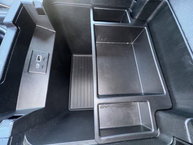 2022 GMC Yukon Vehicle Photo in LEOMINSTER, MA 01453-2952