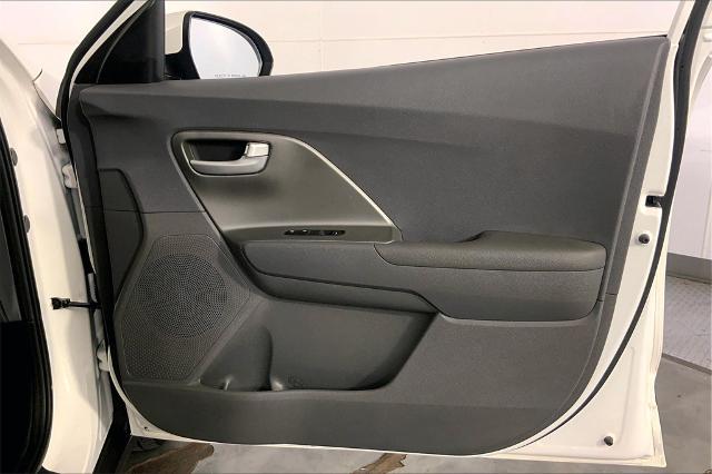 2021 Kia Niro Vehicle Photo in Lees Summit, MO 64086