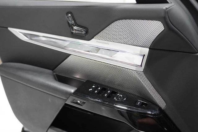 2023 BMW 760i xDrive Vehicle Photo in GRAPEVINE, TX 76051
