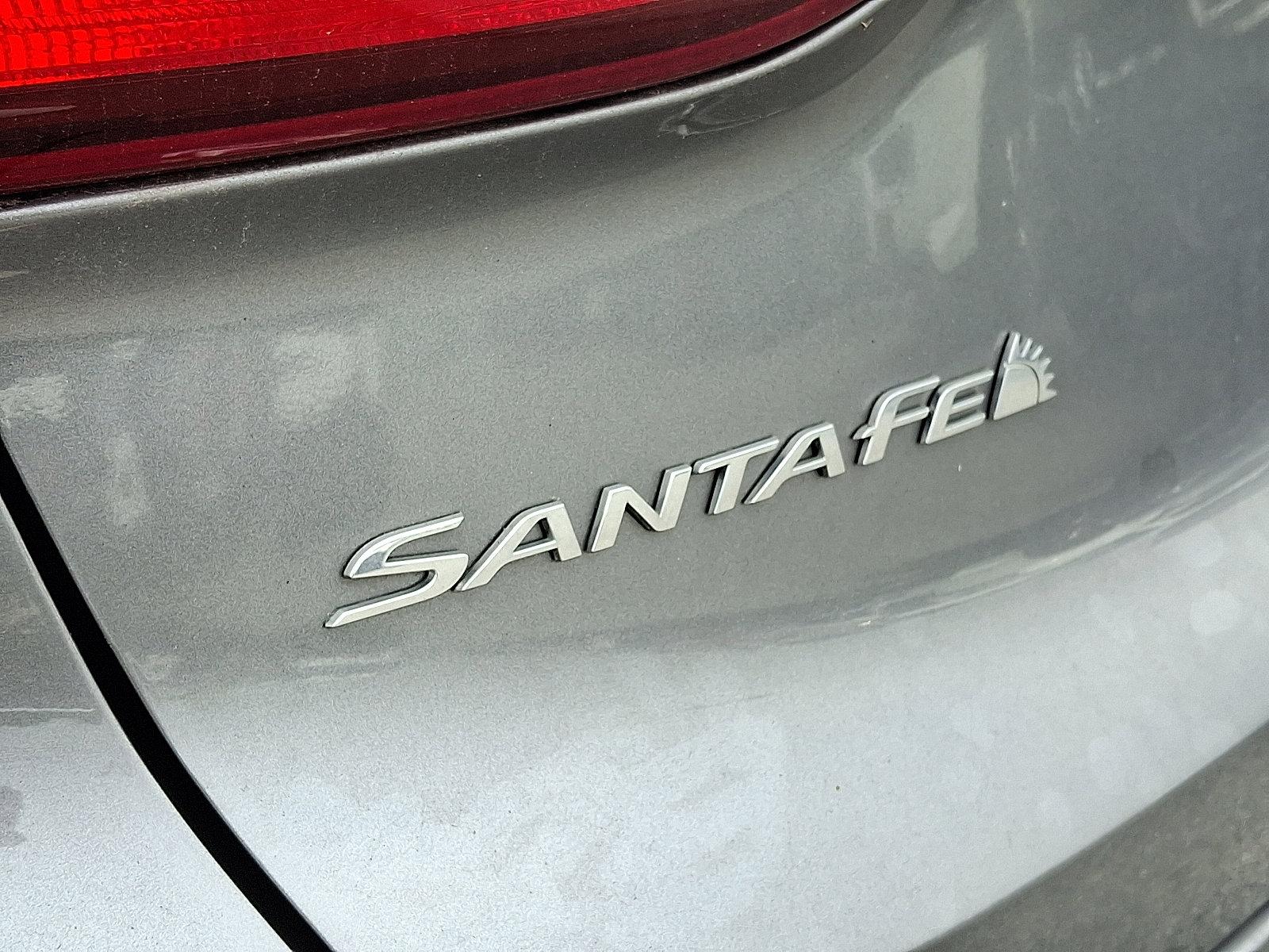 2019 Hyundai SANTA FE Vehicle Photo in Mechanicsburg, PA 17050-2306