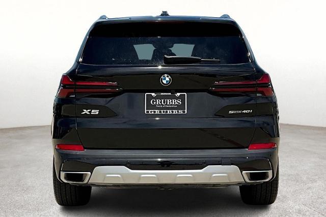 2025 BMW X5 sDrive40i Vehicle Photo in San Antonio, TX 78230