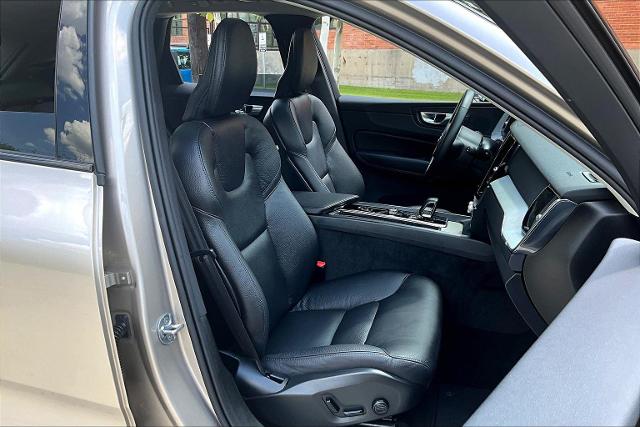 2025 Volvo XC60 Vehicle Photo in Houston, TX 77007