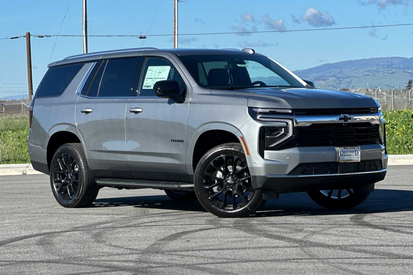 2026 Chevrolet Tahoe LS RWD