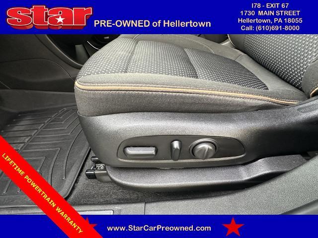 2020 GMC Acadia Vehicle Photo in Hellertown, PA 18055