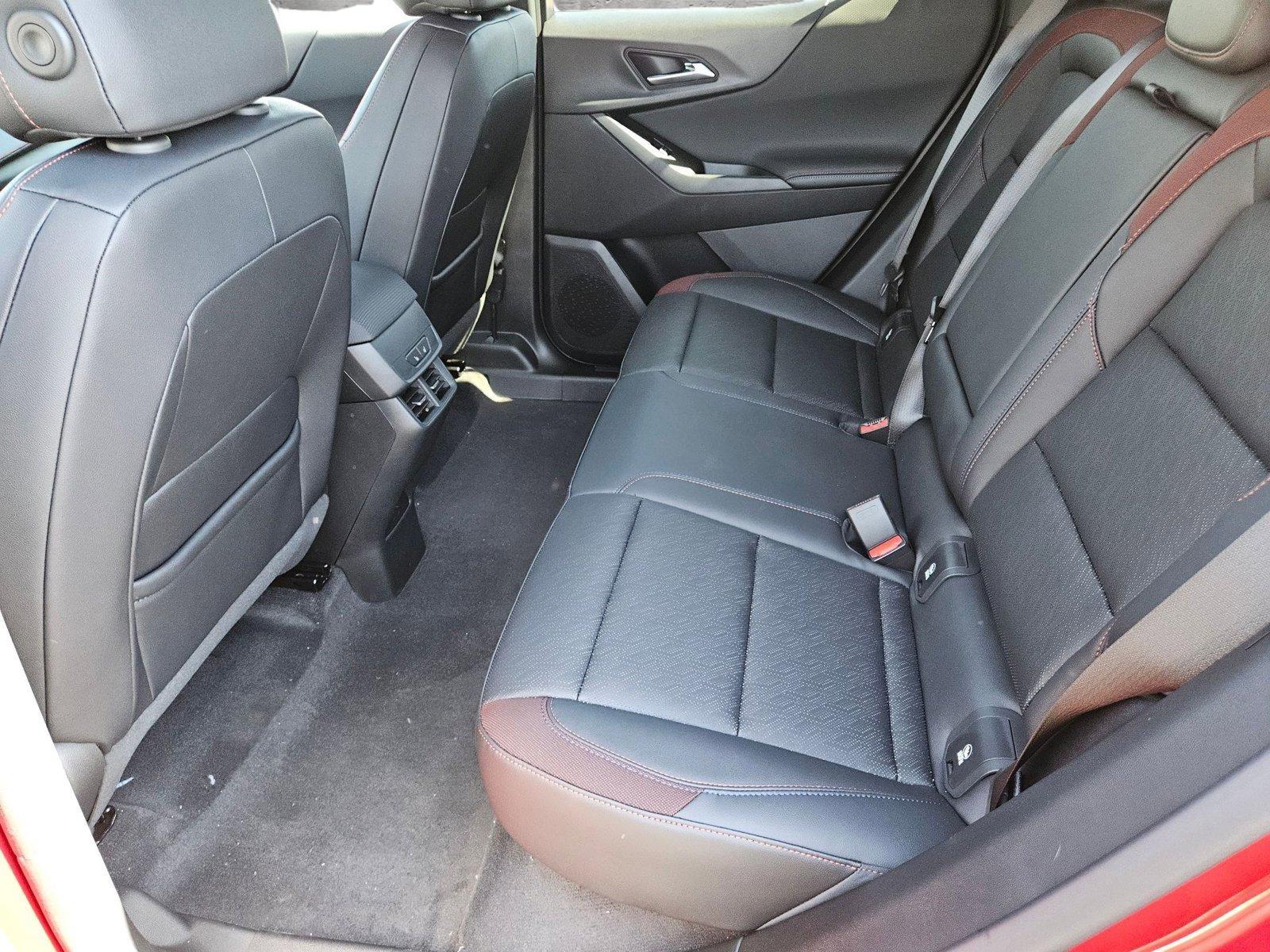 2025 Chevrolet Equinox Vehicle Photo in GILBERT, AZ 85297-0446