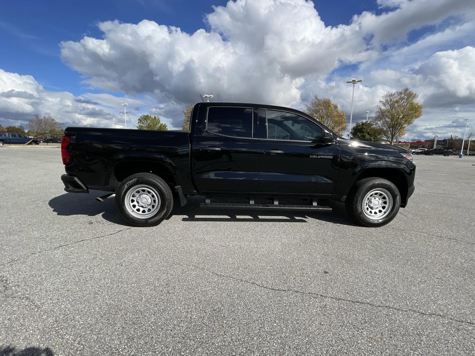 2024 Chevrolet Colorado Vehicle Photo in BENTONVILLE, AR 72712-4322