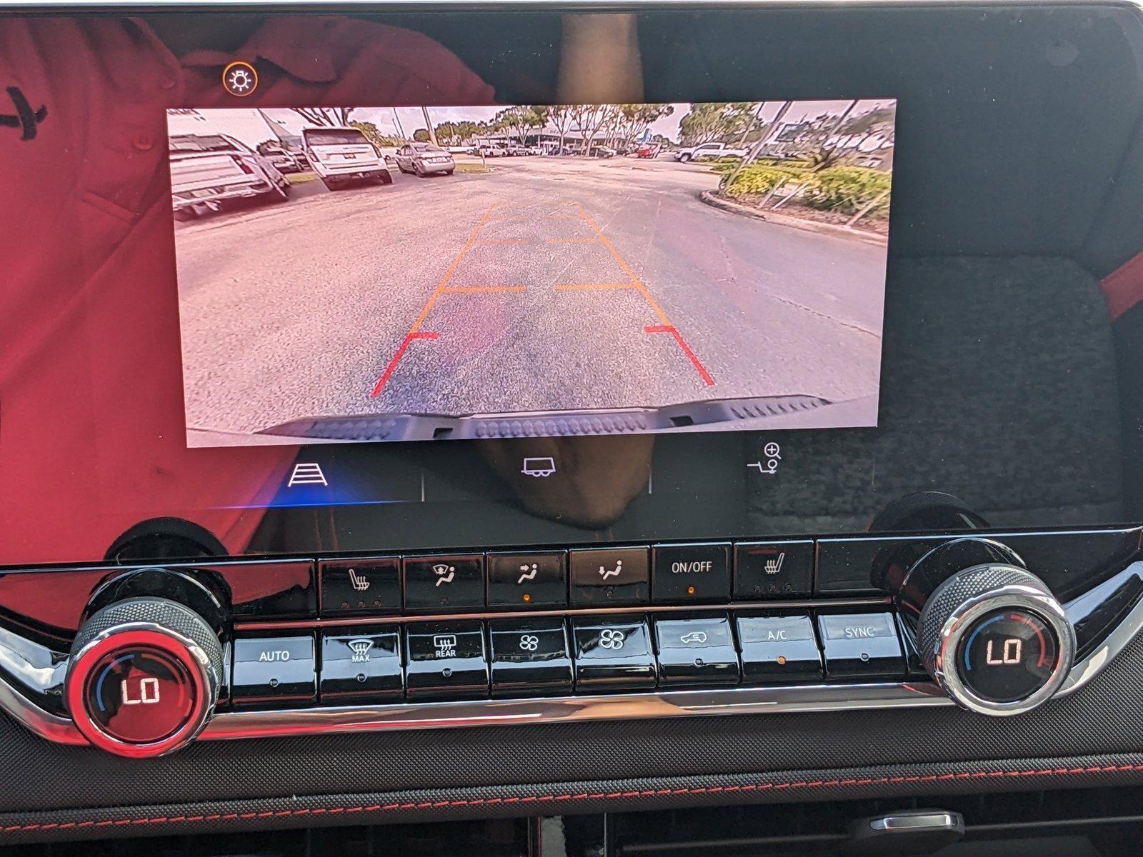 2024 Chevrolet Colorado Vehicle Photo in GREENACRES, FL 33463-3207