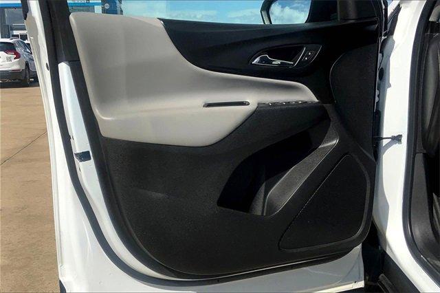 2021 Chevrolet Equinox Vehicle Photo in KANSAS CITY, MO 64114-4502