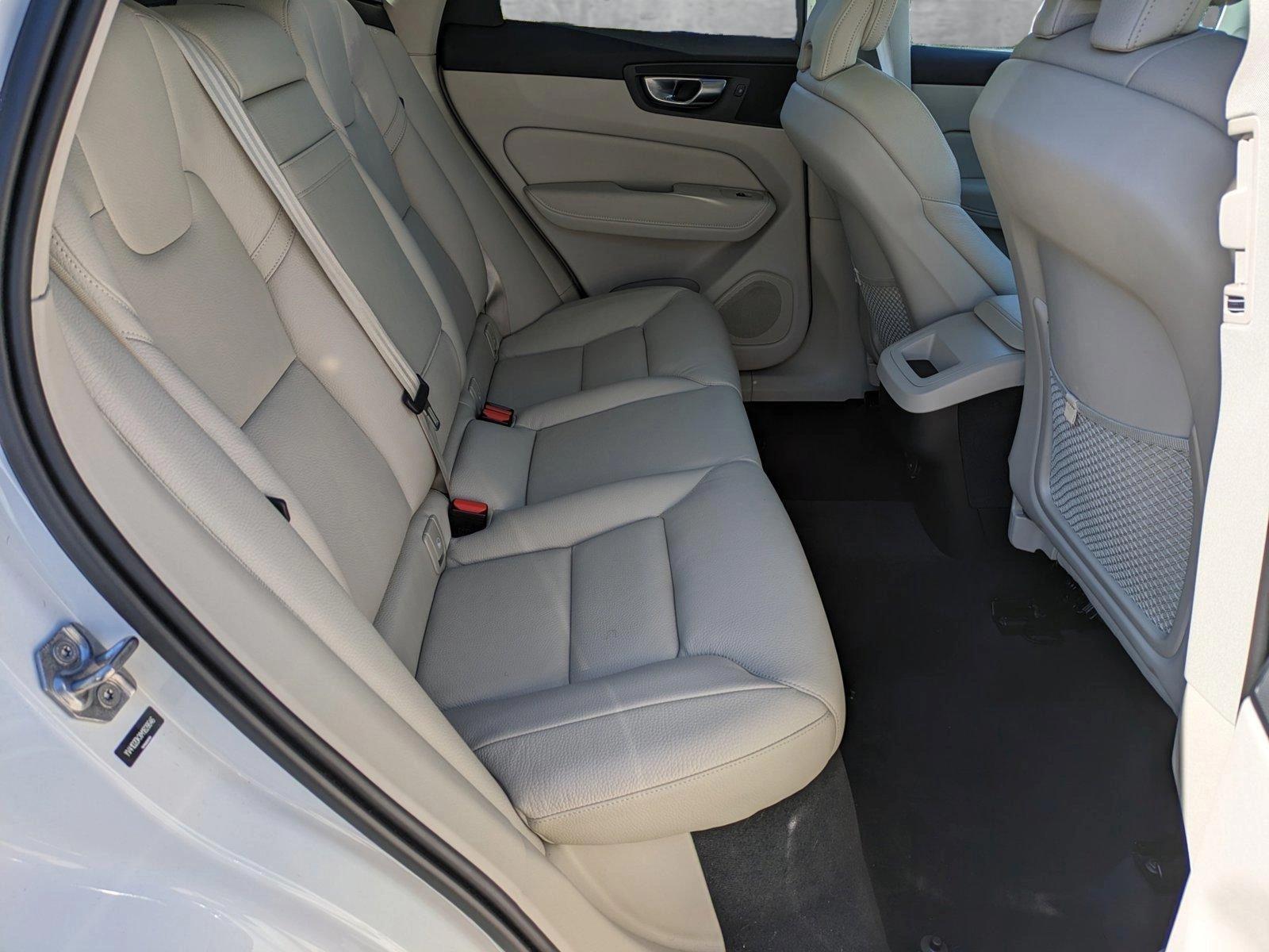 2021 Volvo XC60 Vehicle Photo in Coconut Creek, FL 33073