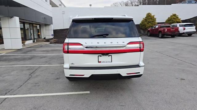 2021 Lincoln Navigator L Vehicle Photo in Pleasant Hills, PA 15236