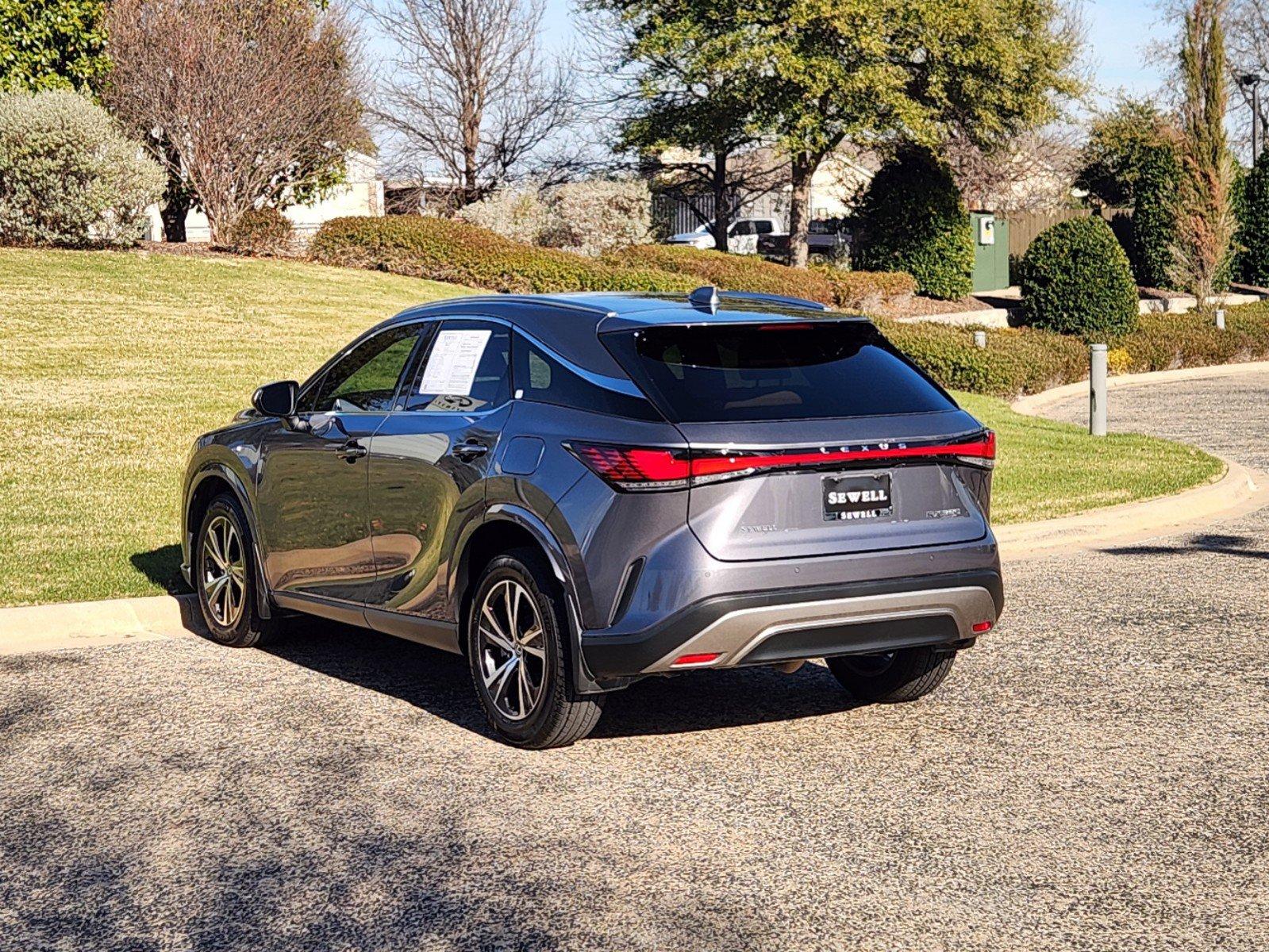 2023 Lexus RX 350 Vehicle Photo in FORT WORTH, TX 76132