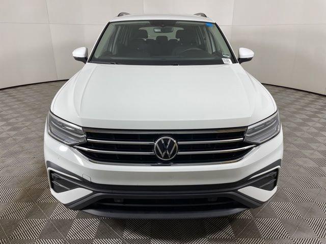 2023 Volkswagen Tiguan Vehicle Photo in PHOENIX, AZ 85014-3381