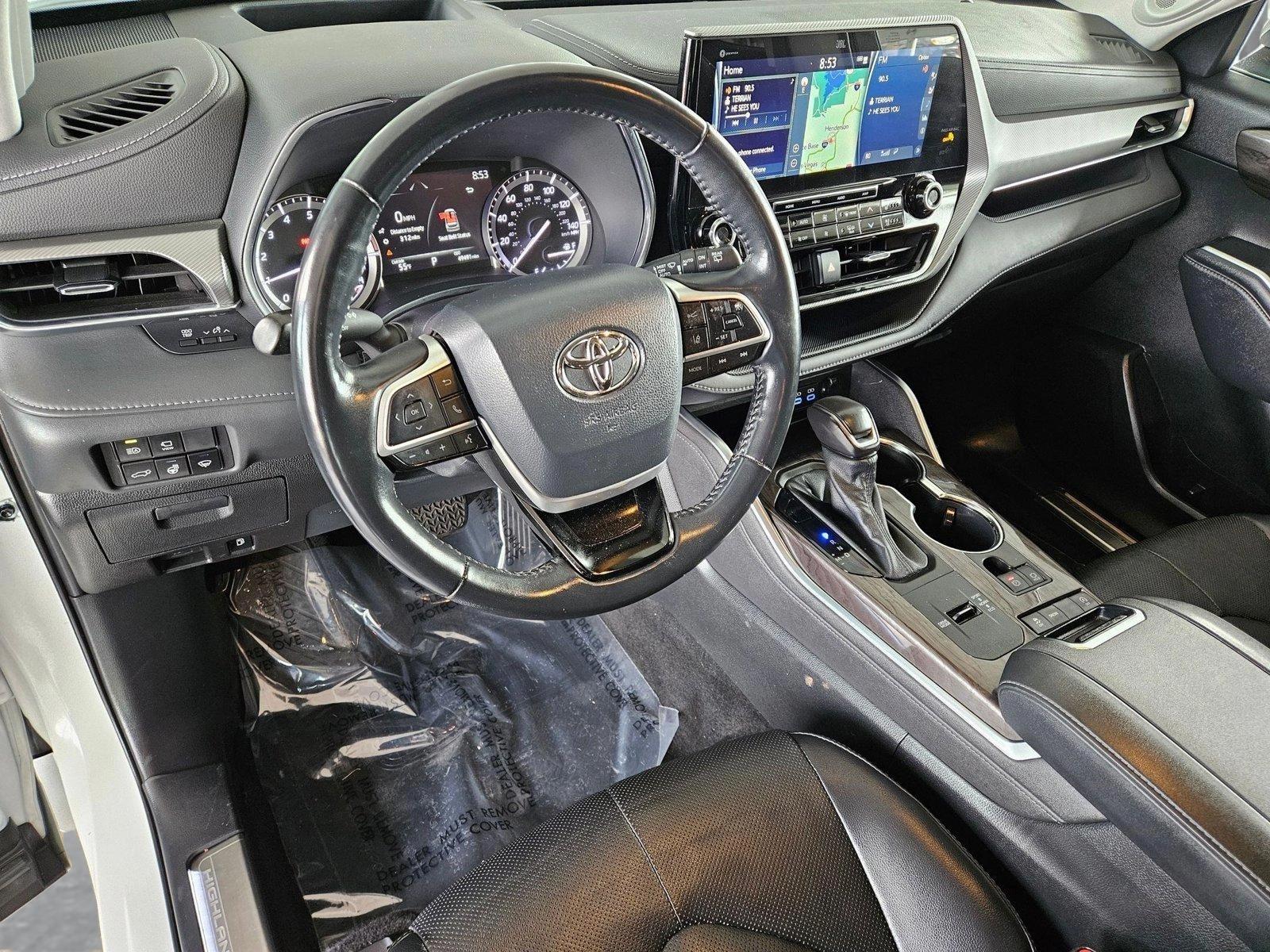 2022 Toyota Highlander Vehicle Photo in Henderson, NV 89014