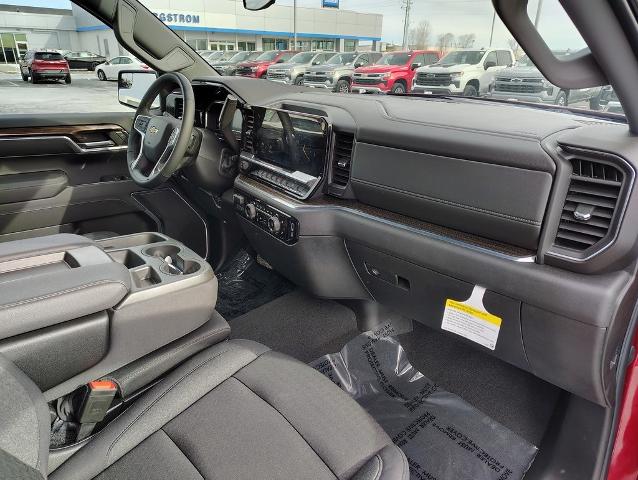 2024 Chevrolet Silverado 1500 Vehicle Photo in GREEN BAY, WI 54304-5303