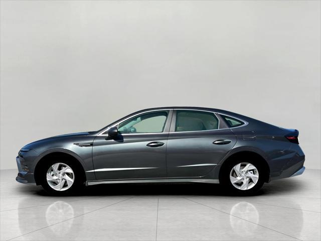 2025 Hyundai SONATA Vehicle Photo in Green Bay, WI 54304