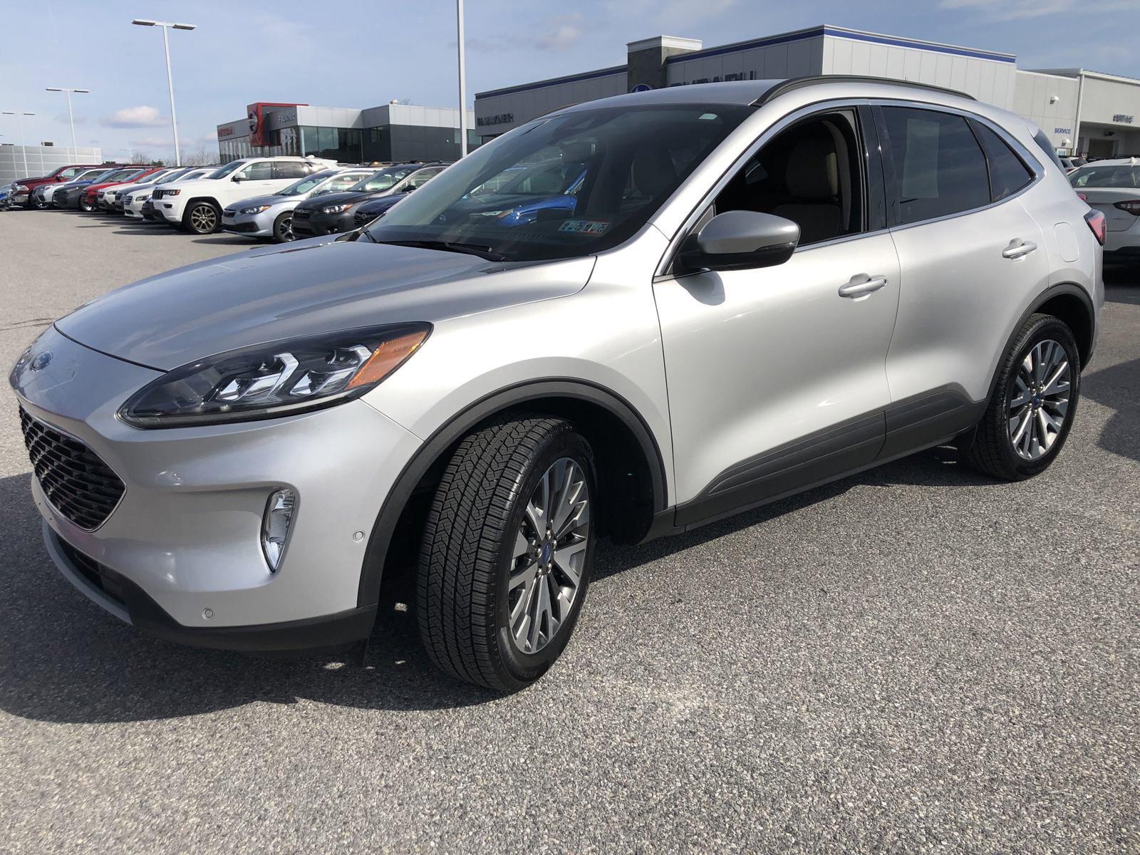 2020 Ford Escape Vehicle Photo in Mechanicsburg, PA 17050