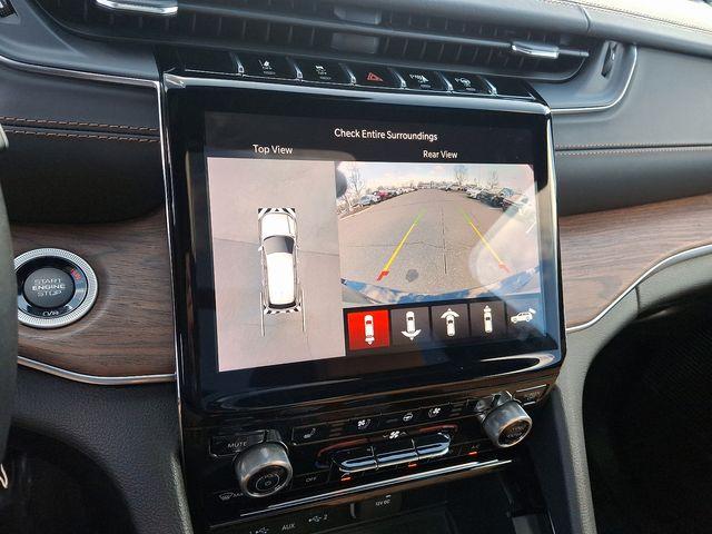 2023 Jeep Grand Cherokee L Vehicle Photo in WATERTOWN, CT 06795-3318