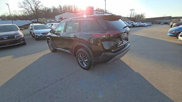 2023 Nissan Rogue Vehicle Photo in Pleasant Hills, PA 15236