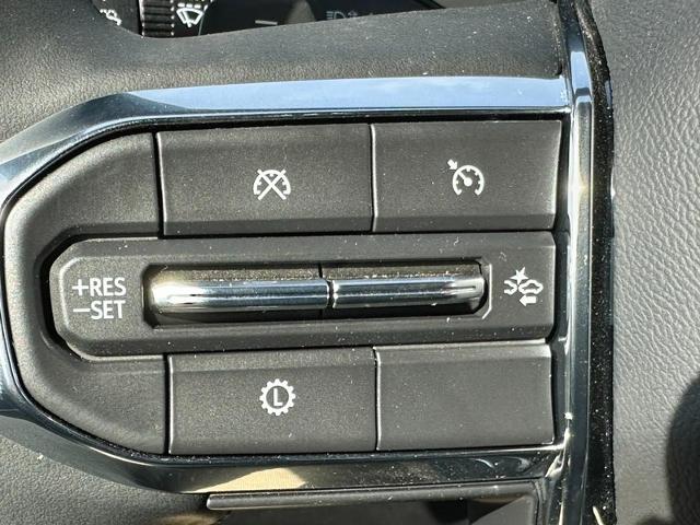 2025 GMC Acadia Vehicle Photo in COLUMBIA, MO 65203-3903