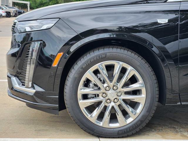 2025 Cadillac XT6 Vehicle Photo in HOUSTON, TX 77079