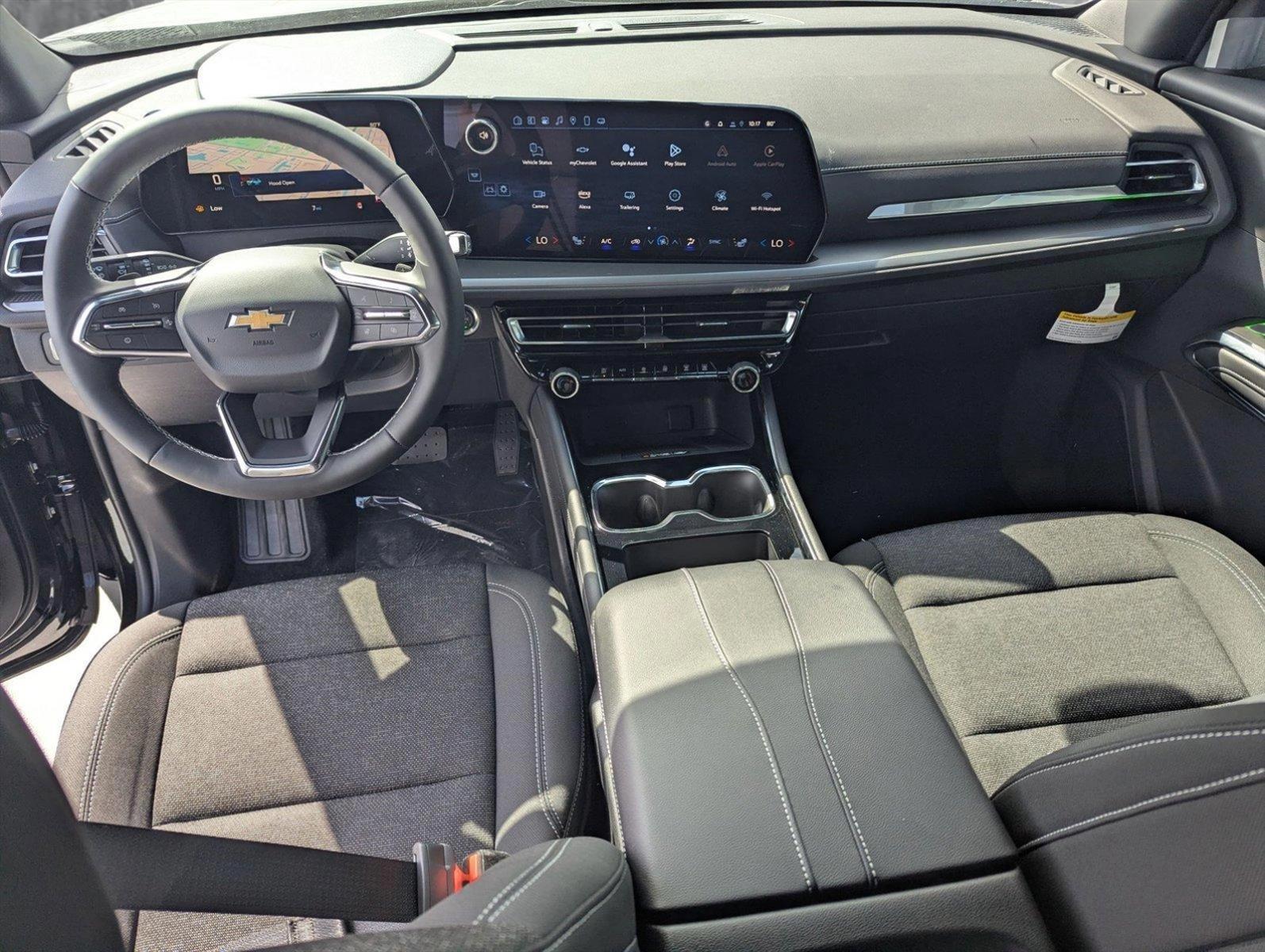 2025 Chevrolet Traverse Vehicle Photo in PEMBROKE PINES, FL 33024-6534