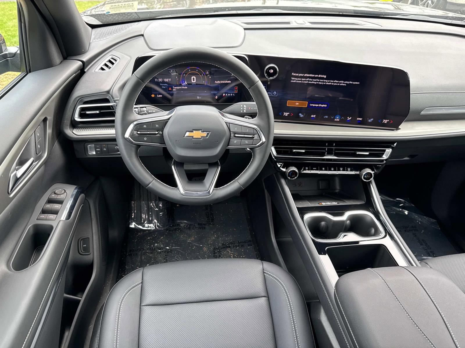 2025 Chevrolet Traverse Vehicle Photo in LOS ANGELES, CA 90007-3794