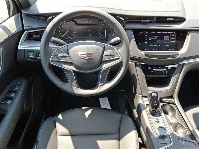 2025 Cadillac XT5 Vehicle Photo in ALLENTOWN, PA 18103-7399