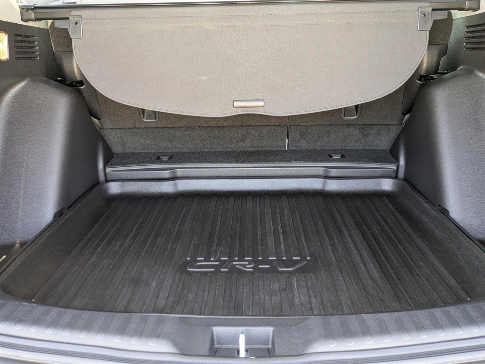 2022 Honda CR-V Vehicle Photo in Valencia, CA 91355
