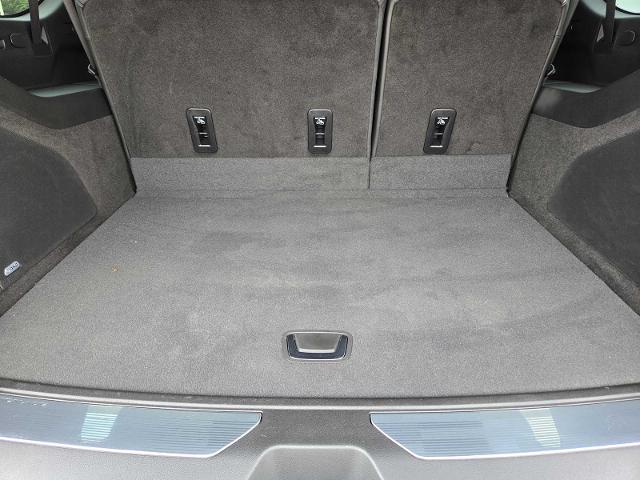 2025 Cadillac Escalade ESV Vehicle Photo in DENTON, TX 76210-9321