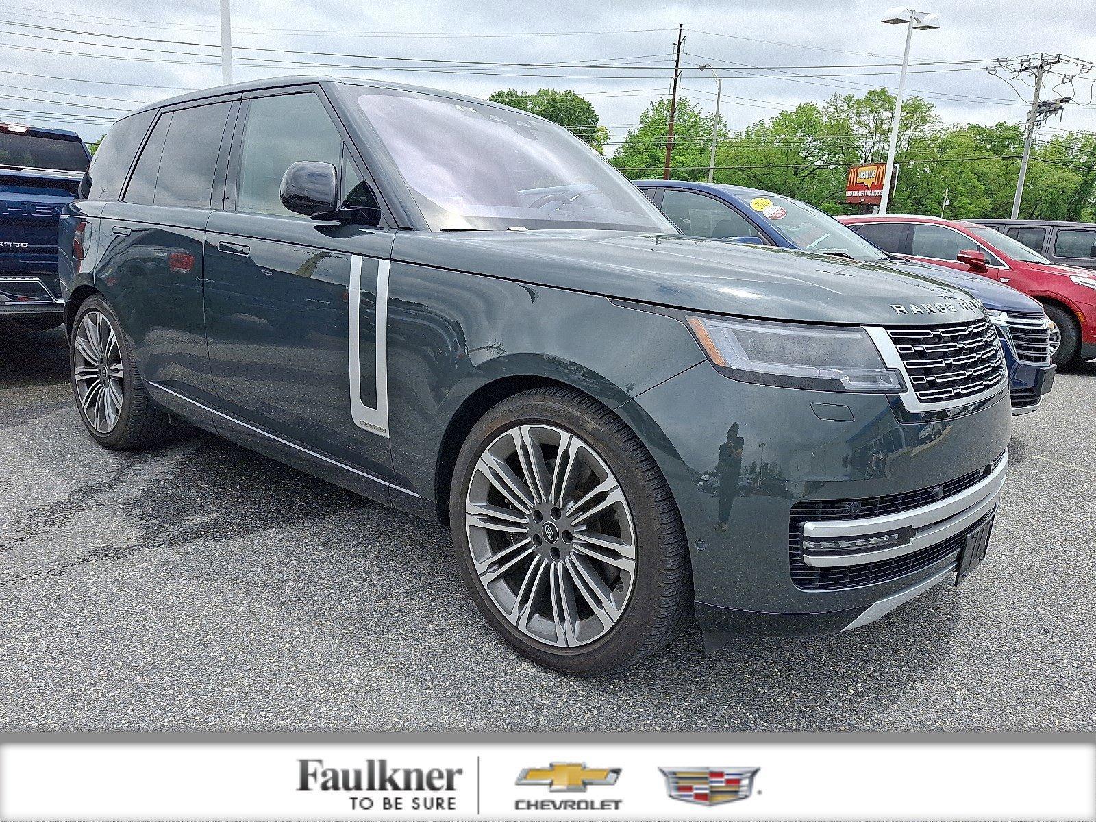 2023 Land Rover Range Rover Vehicle Photo in BETHLEHEM, PA 18017-9401