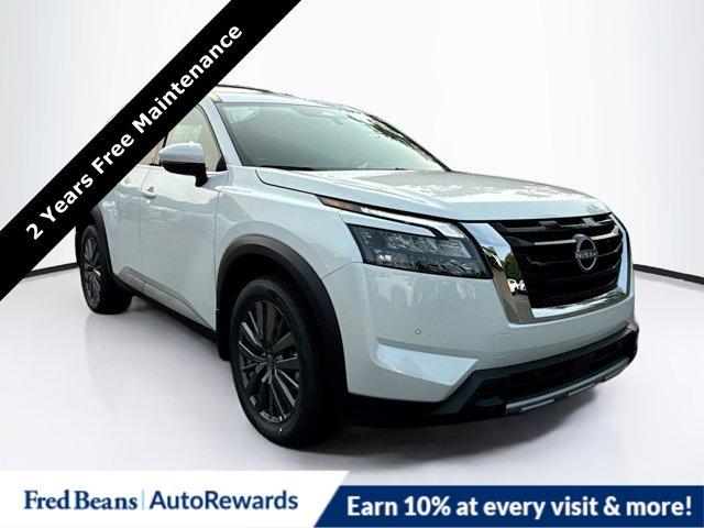 2025 Nissan Pathfinder Vehicle Photo in Flemington, NJ 08822