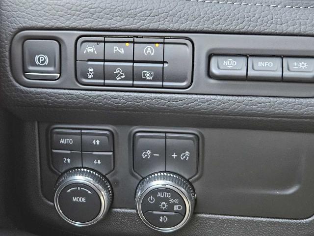 2024 GMC Yukon Vehicle Photo in FORT WORTH, TX 76132