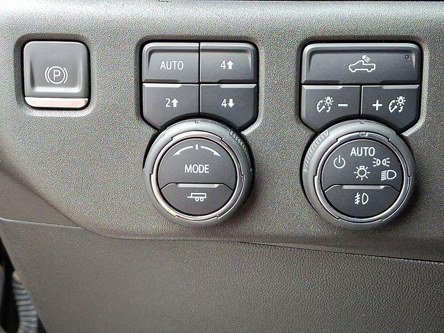 2023 Chevrolet Silverado 1500 Vehicle Photo in DANBURY, CT 06810-5034