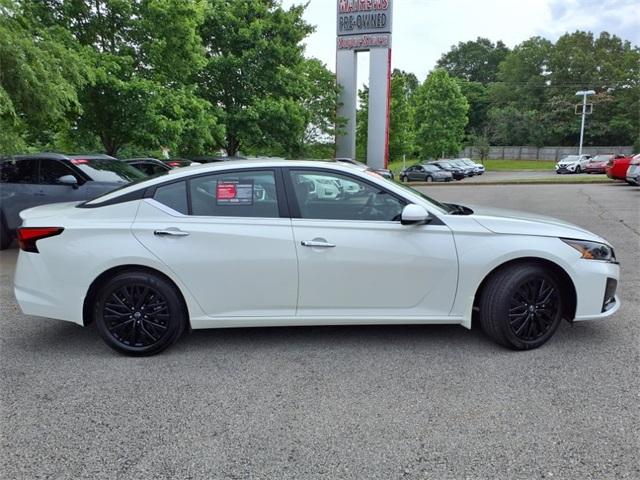 Certified 2025 Nissan Altima SV with VIN 1N4BL4DV0SN334439 for sale in Clarksville, TN