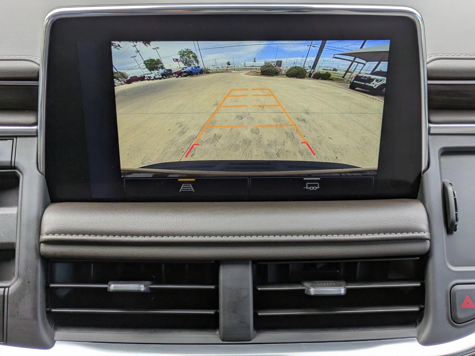 2023 Chevrolet Suburban Vehicle Photo in SELMA, TX 78154-1460