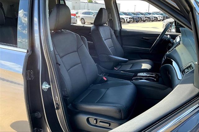 2022 Honda Pilot Vehicle Photo in San Antonio, TX 78230