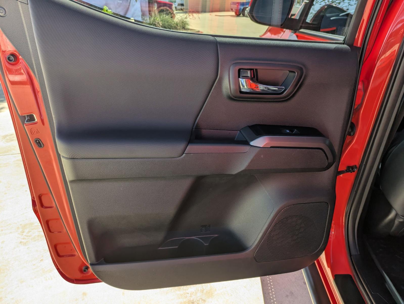 2023 Toyota Tacoma 4WD Vehicle Photo in SELMA, TX 78154-1460