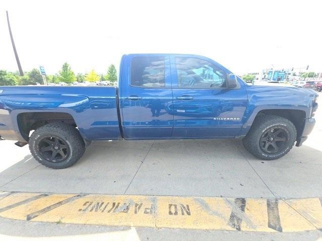 2018 Chevrolet Silverado 1500 Vehicle Photo in ENGLEWOOD, CO 80113-6708
