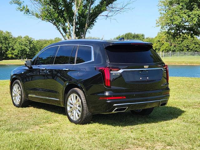 2022 Cadillac XT6 Vehicle Photo in DENTON, TX 76210-9321