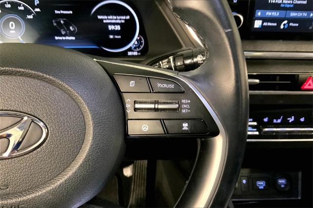 2021 Hyundai SONATA Vehicle Photo in Lees Summit, MO 64086