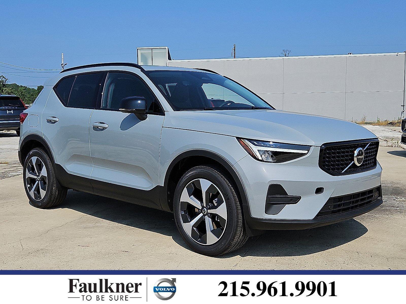 2026 Volvo XC40 Vehicle Photo in Trevose, PA 19053
