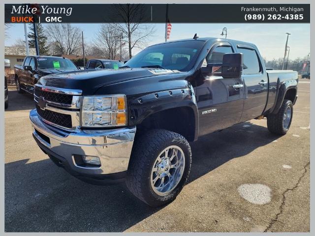 2013 Chevrolet Silverado 2500HD LT Crew Cab 4WD
