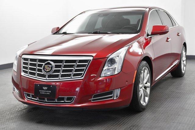 2014 Cadillac XTS Vehicle Photo in Akron, OH 44320